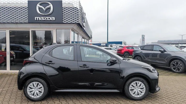 Mazda 2 Hybrid