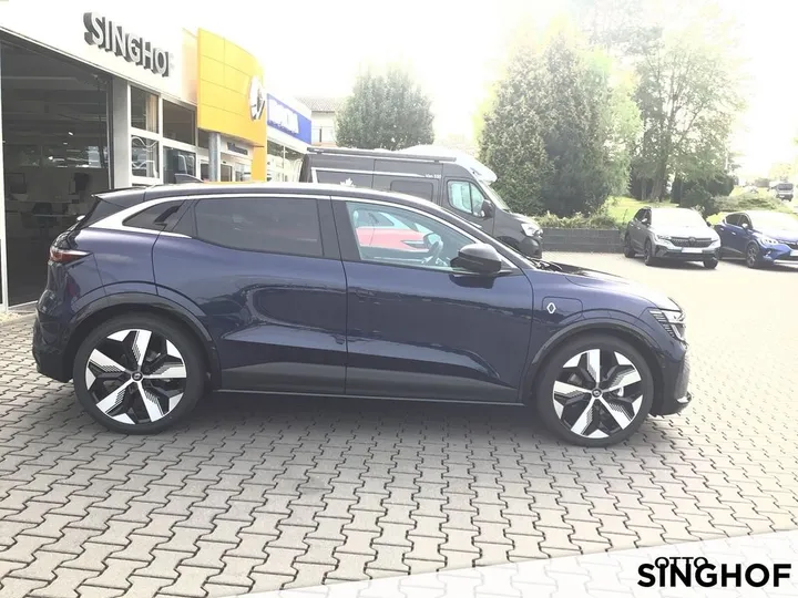 Renault Megane E-TECH