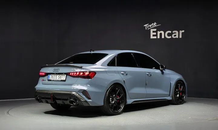 Audi RS3