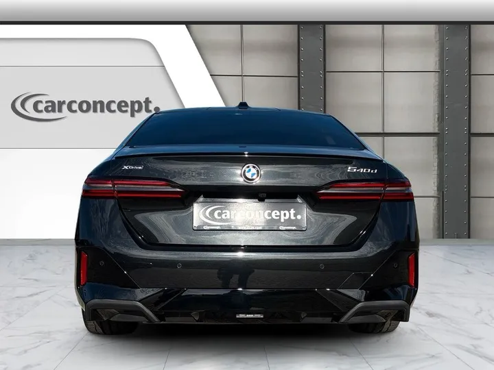 BMW 540