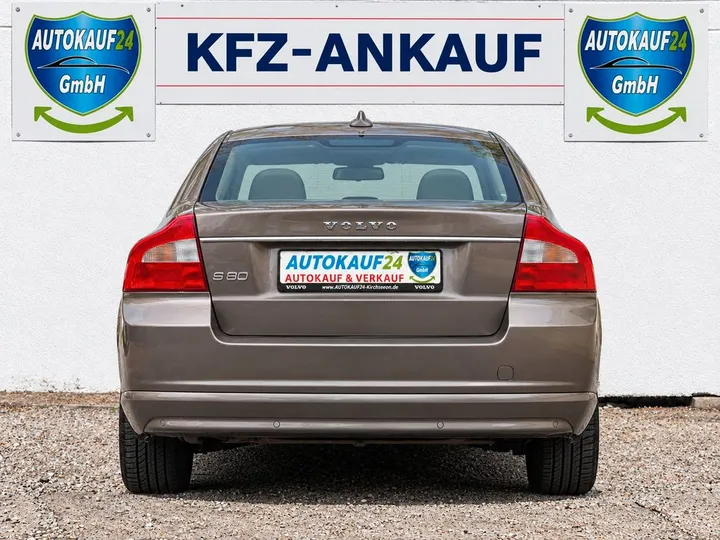 Volvo S80