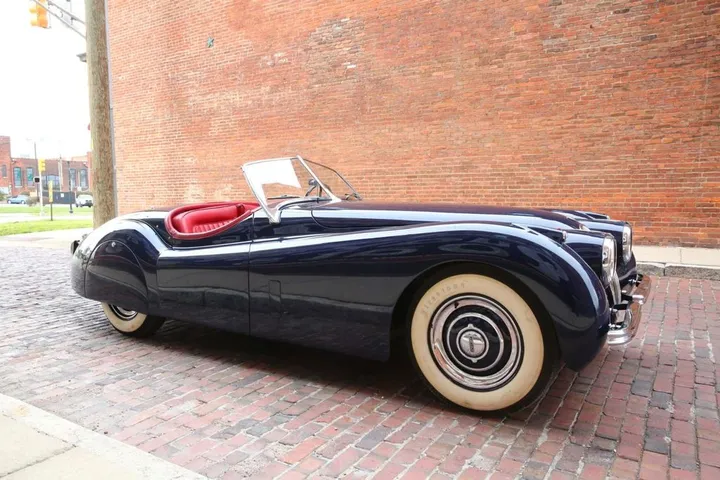 Jaguar XK