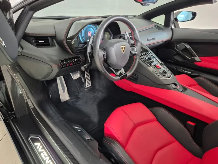 Lamborghini Aventador