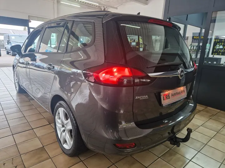 Opel Zafira Tourer