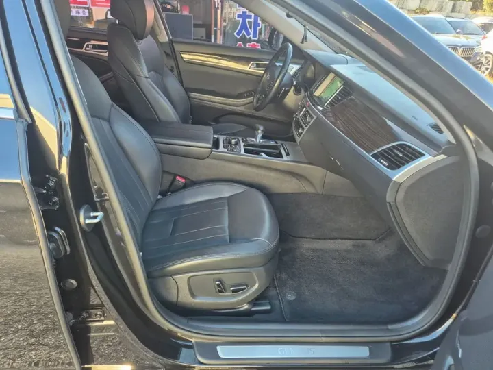 Genesis G80
