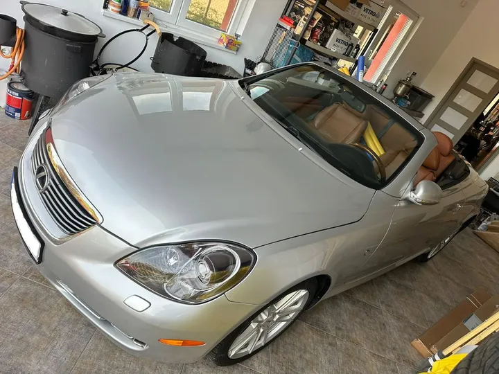 Lexus SC 430