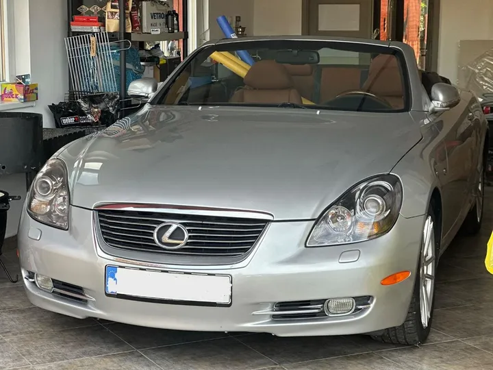 Lexus SC 430