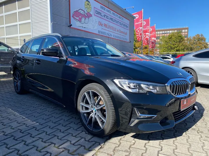 BMW 320