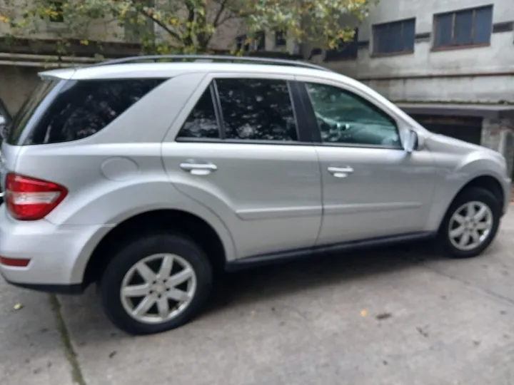 Mercedes-Benz ML 320