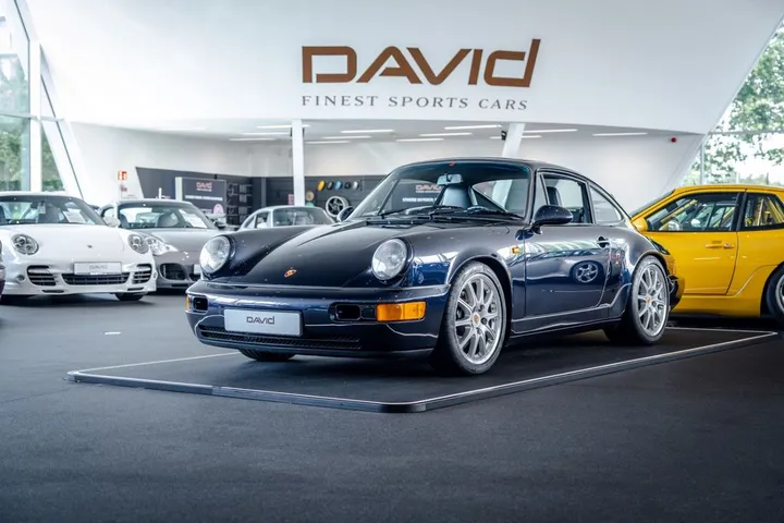 Porsche 964