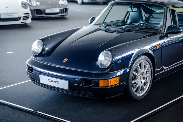 Porsche 964