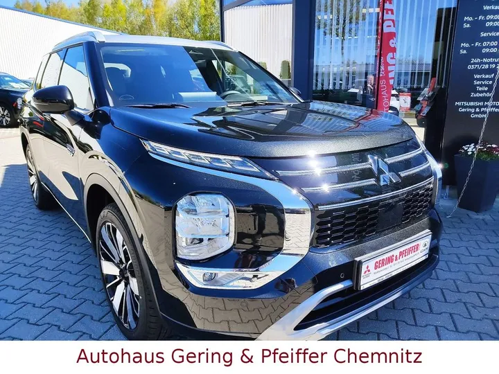 Mitsubishi Plug-in Hybrid Outlander