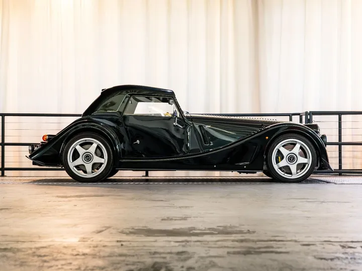 Morgan Plus 8