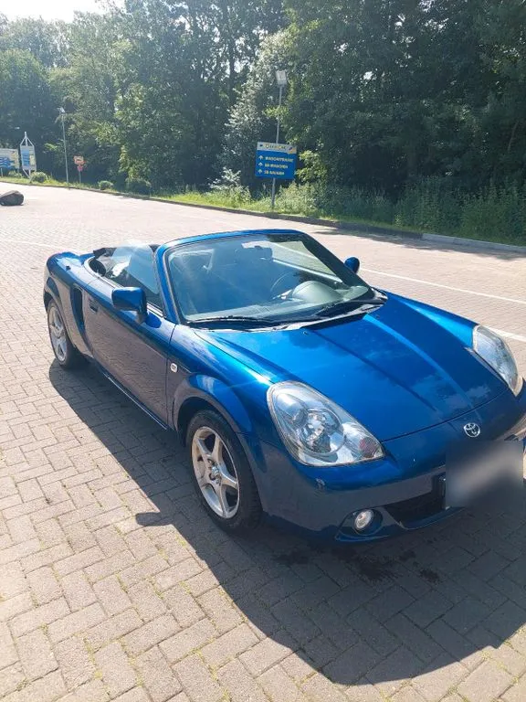 Toyota MR 2