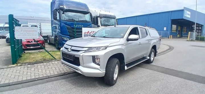 Mitsubishi L200