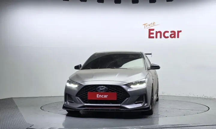 Hyundai Veloster