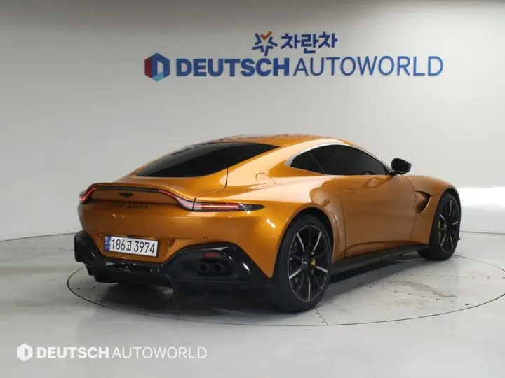 Astonmartin Vantage