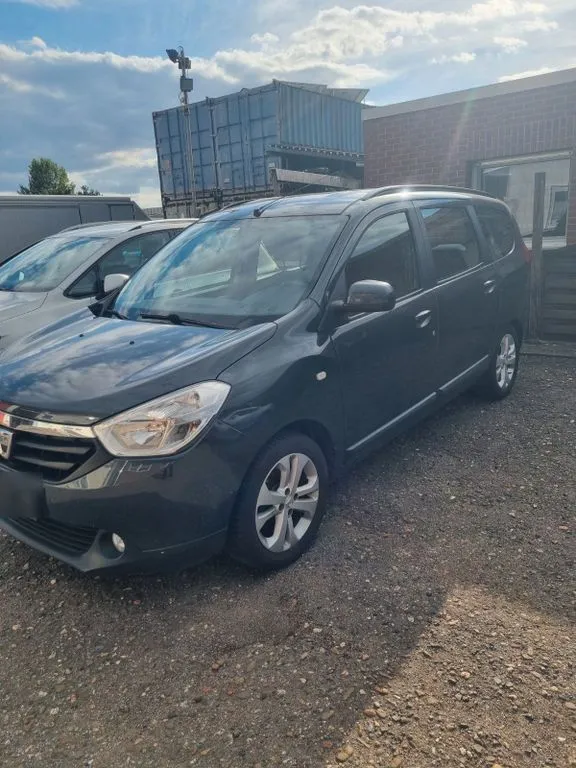 Dacia Lodgy