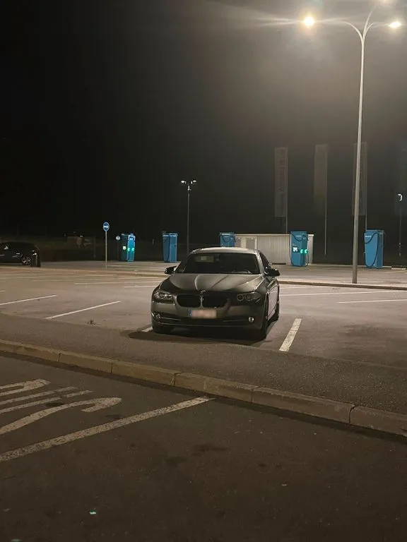 BMW 528