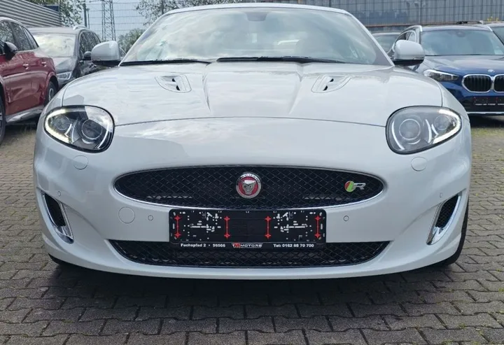 Jaguar XKR