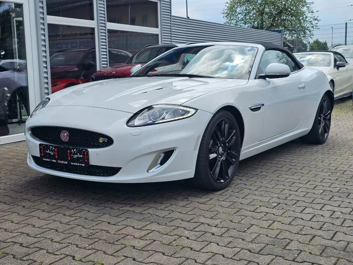 Jaguar XKR