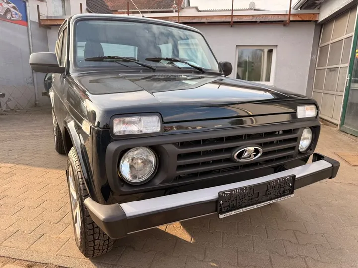 Lada Niva
