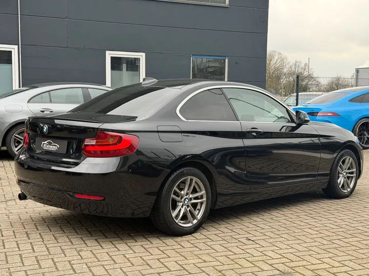 BMW 220