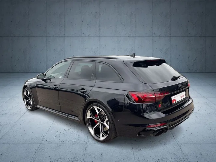 Audi RS4