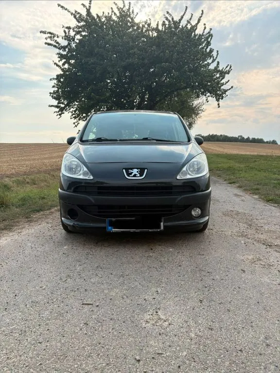 Peugeot 1007