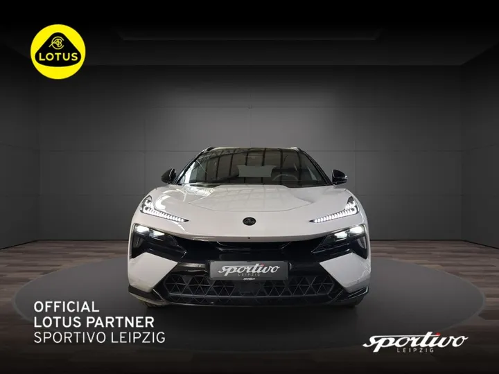 Lotus Eletre