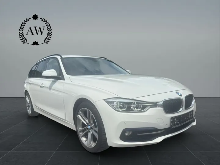 BMW 330