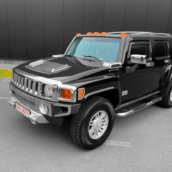 Hummer H3