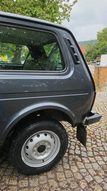 Lada Niva