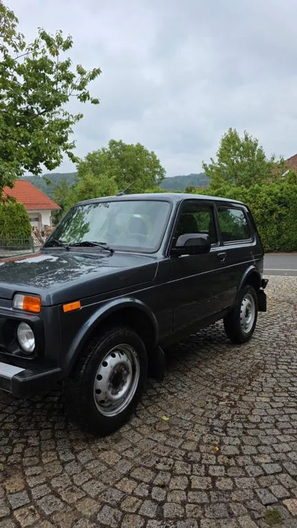 Lada Niva