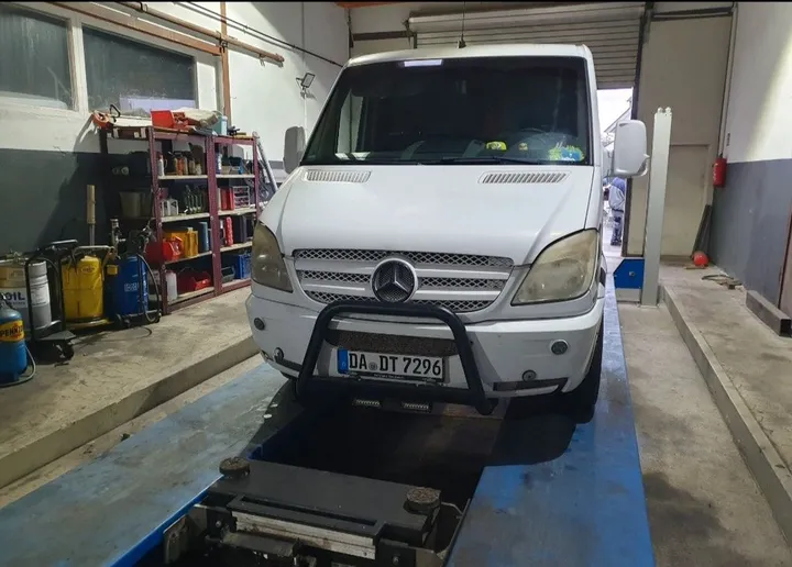 Mercedes-Benz Sprinter