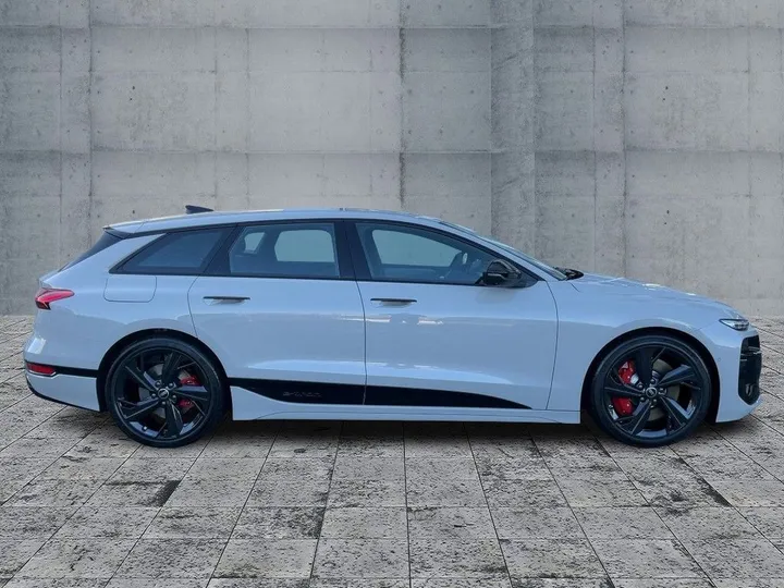 Audi S6 e-tron