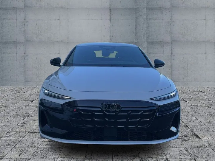 Audi S6 e-tron