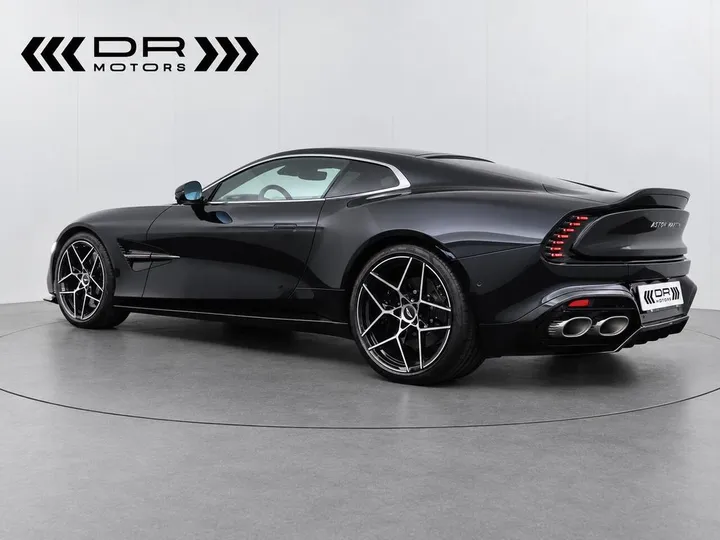 Aston Martin Vanquish