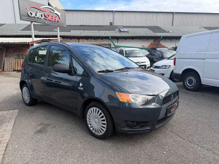 Mitsubishi Colt