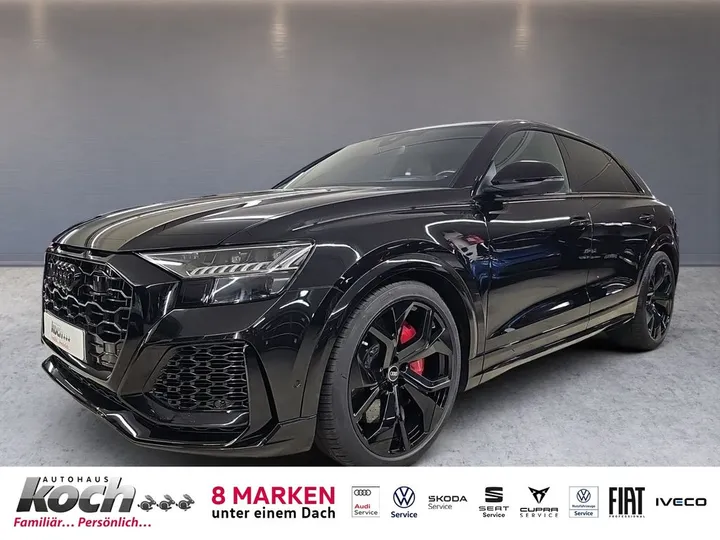 Audi RSQ8