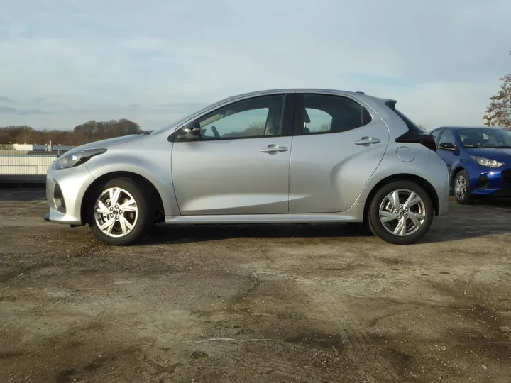 Mazda 2 Hybrid