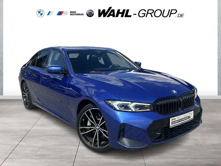 BMW 330