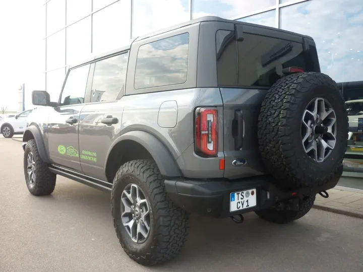 Ford Bronco