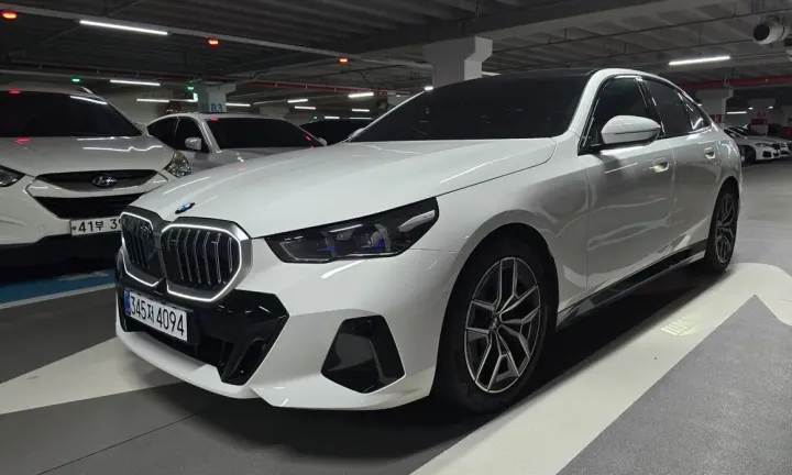 BMW 5-Series