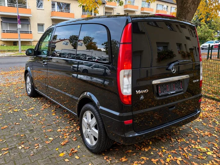 Mercedes-Benz Viano