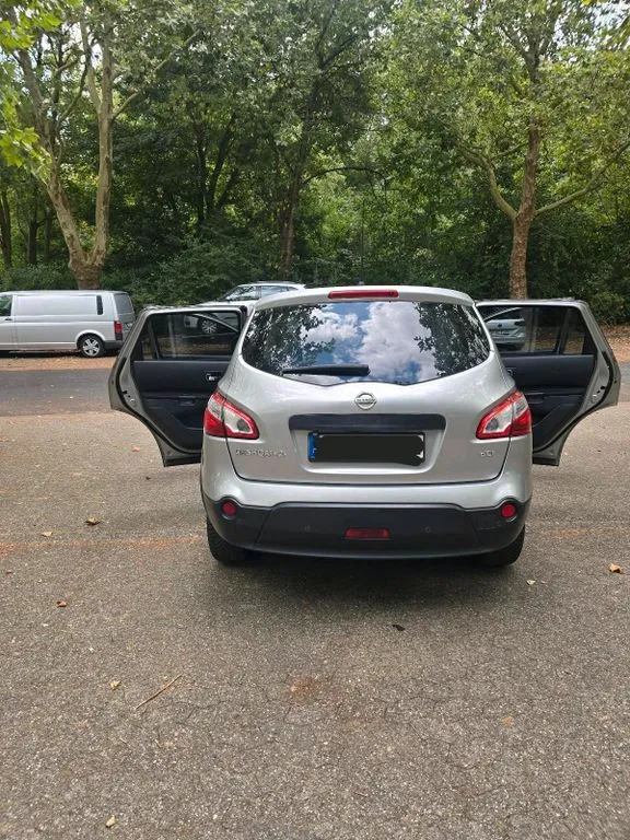 Nissan Qashqai+2