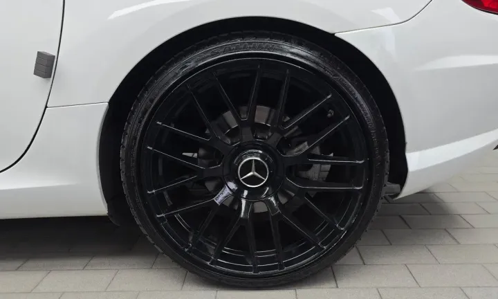 Mercedes-Benz SLK-Class