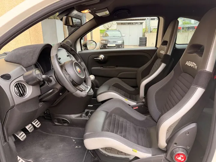 Abarth 595 Competizione