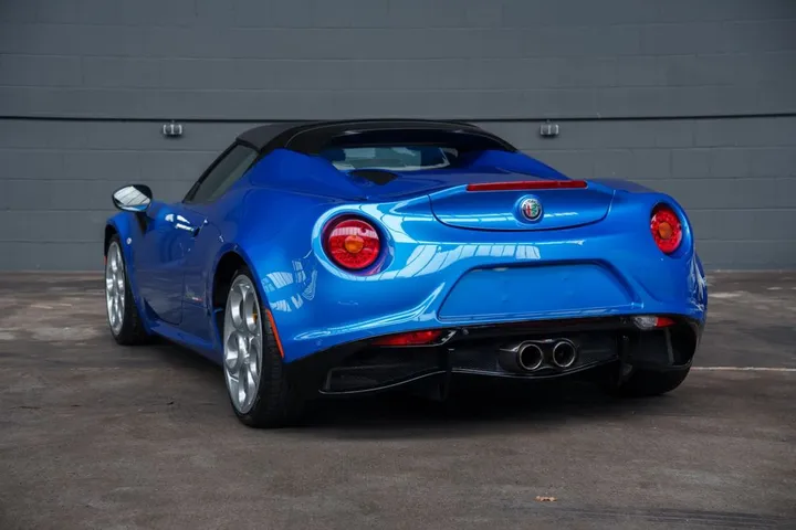 Alfa Romeo 4C
