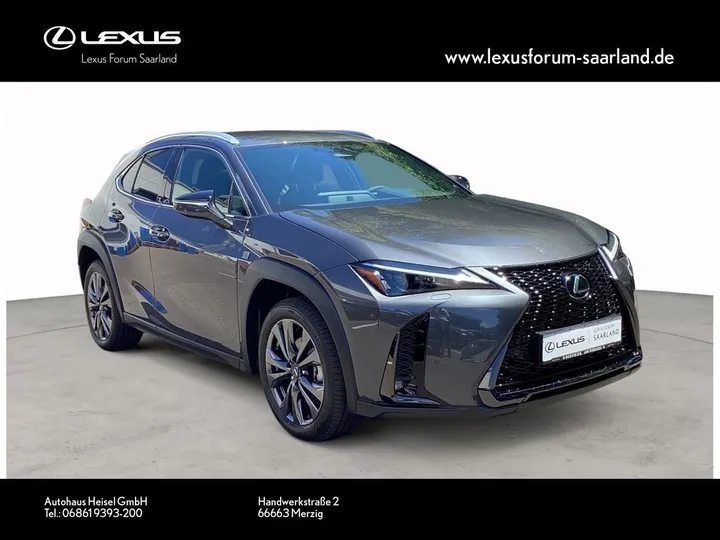 Lexus UX